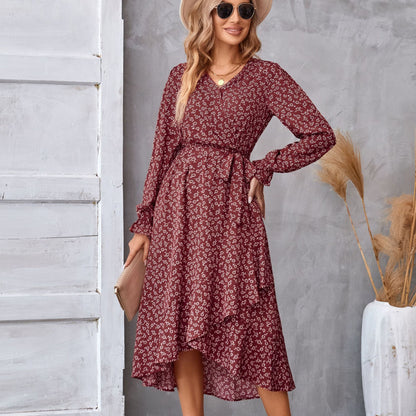 Robe Élégance Florale Manches Longues et Volants